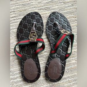 GUCCI GG Web Thong Sandels